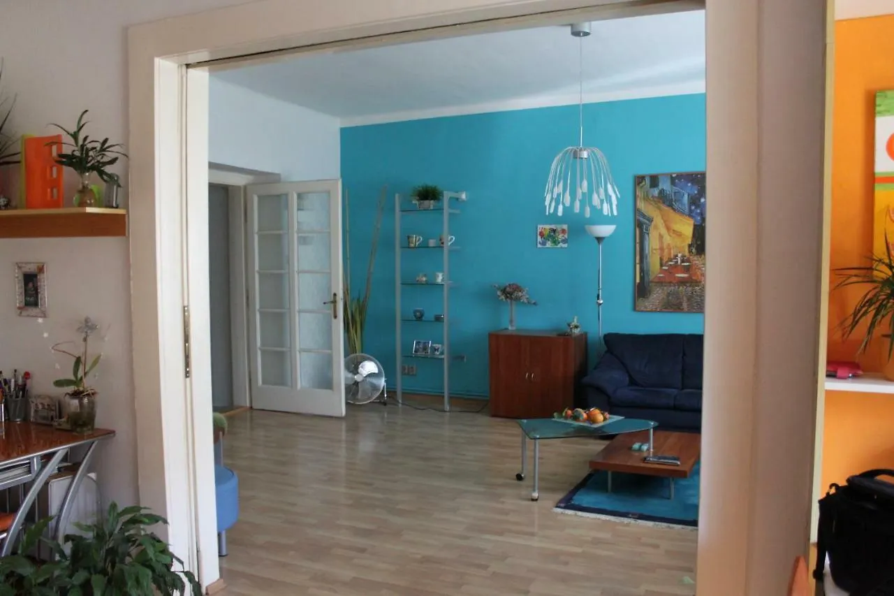 Cosy Apartment Under The Tower Prag