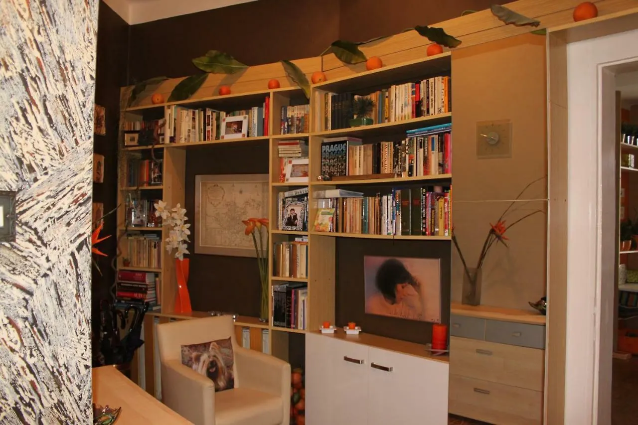 Cosy Apartment Under The Tower Prag