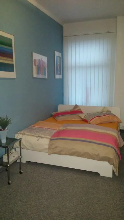Cosy Apartment Under The Tower Prag